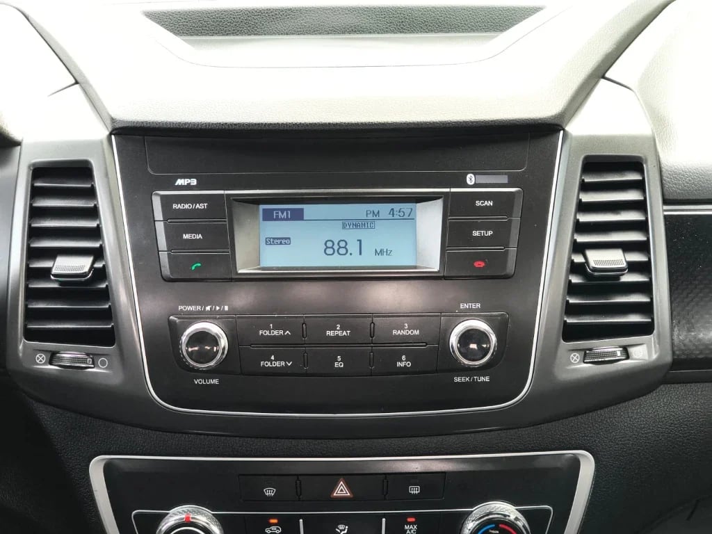 Ssangyong Grand Musso 2.2 4x2 Mt Full-Ql612 año 2023