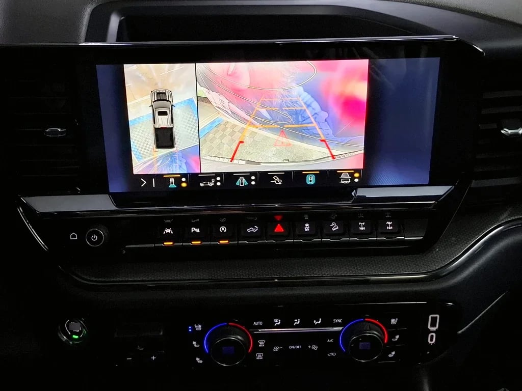 Chevrolet Silverado Silverado Cc Zr2 6.2l At 4wd N2 Onstar año 2023