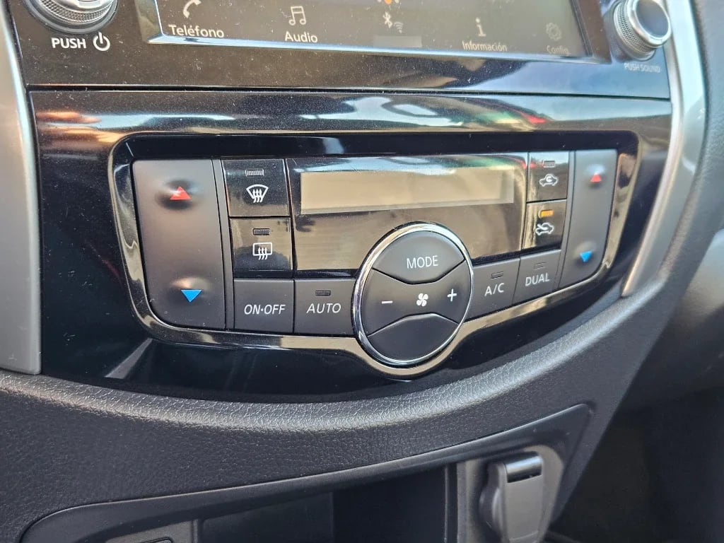 Nissan Navara Navara Dc 4x2 2.3tdi Xe año 2023