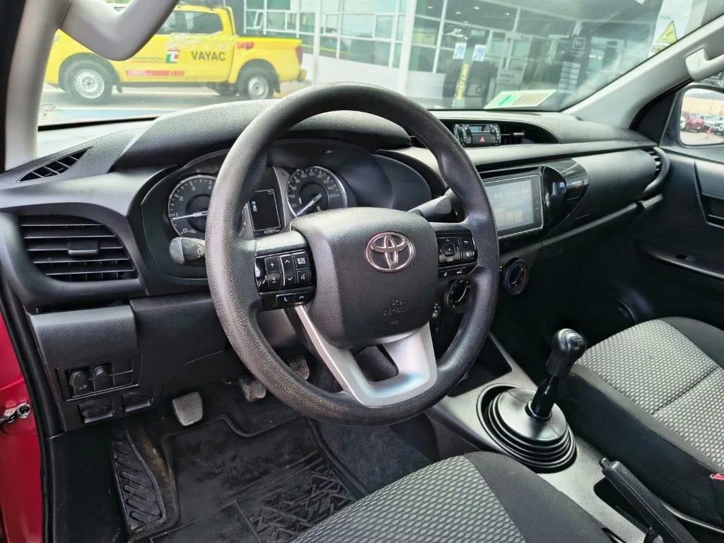 Toyota Hilux Hilux Dx Tss 4x4 Mt año 2024