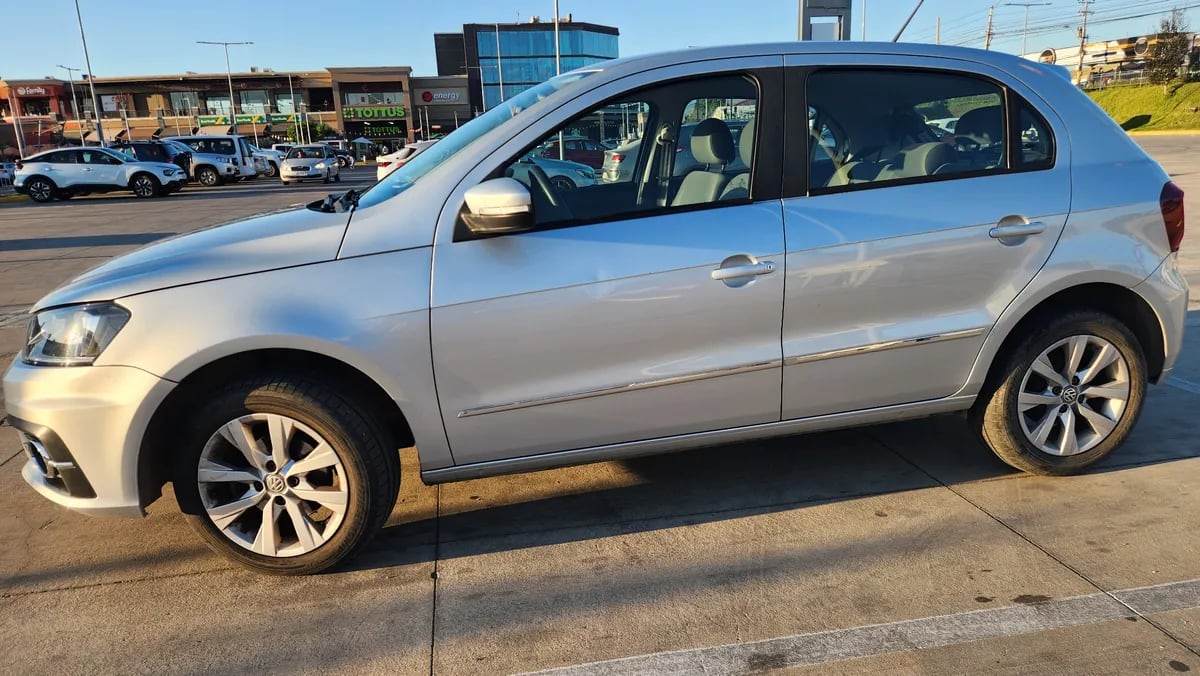 VOLKSWAGEN GOL 1.6 2ab Mt año 2019