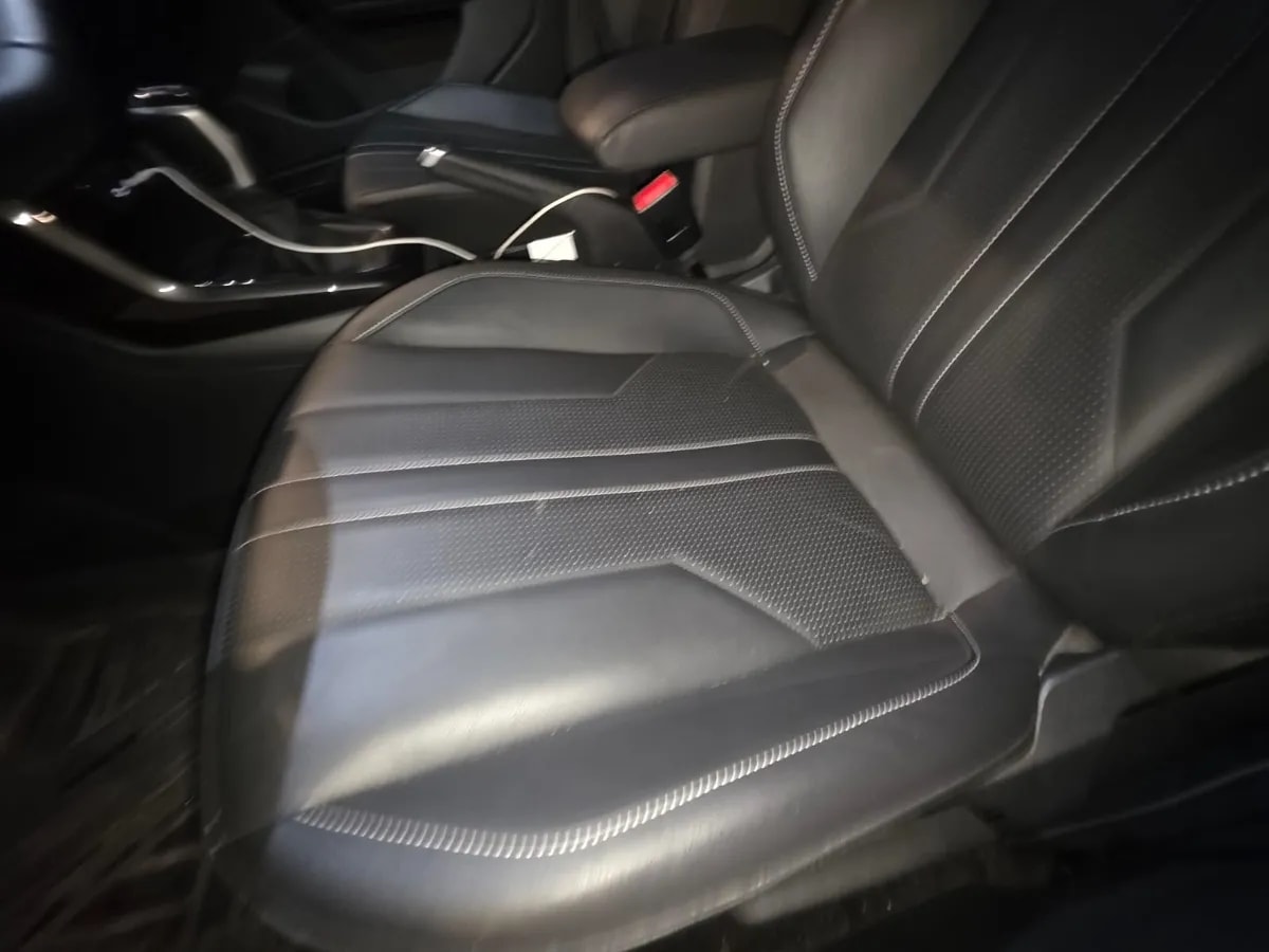 VOLKSWAGEN T-CROSS 1.0 Tsi Highline At año 2025