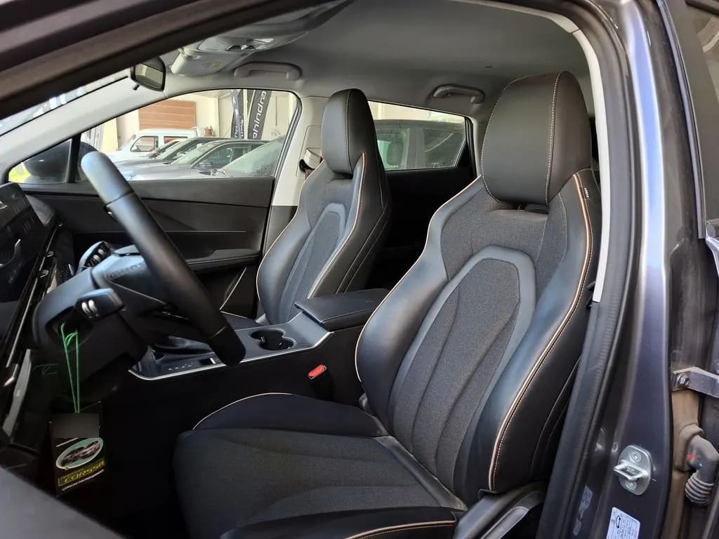 Omoda C5 1.5 Urban 4x2 Cvt At 5p año 2025
