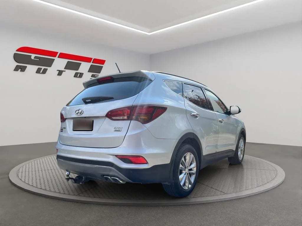 Hyundai Santa Fe 2.2 Gls Crdi Diesel 4wd Dm At 5p año 2018