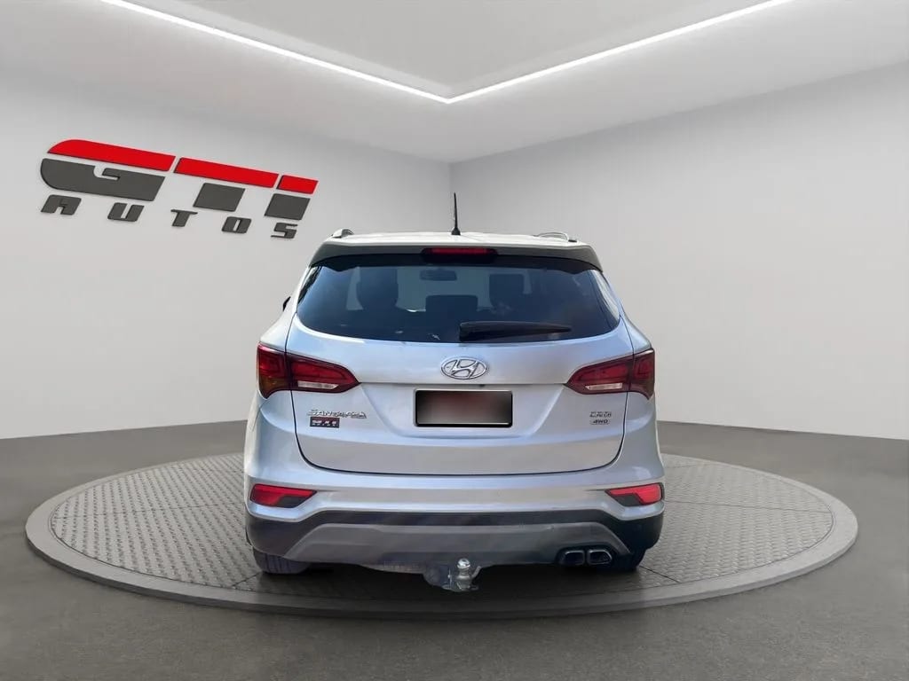 Hyundai Santa Fe 2.2 Gls Crdi Diesel 4wd Dm At 5p año 2018