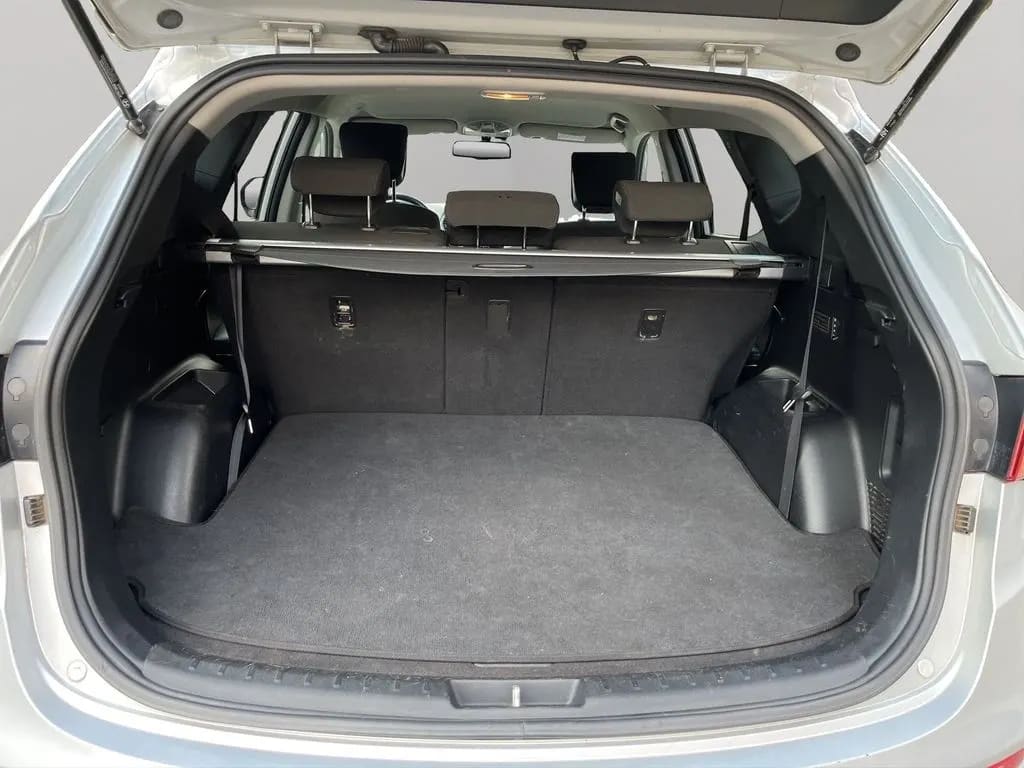 Hyundai Santa Fe 2.2 Gls Crdi Diesel 4wd Dm At 5p año 2018