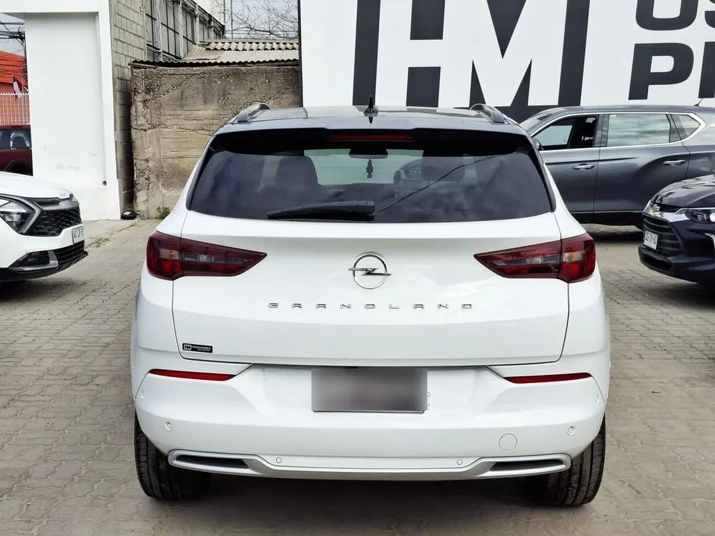 Opel Grandland 1.2t Ultimate 4x2 At 5p año 2023