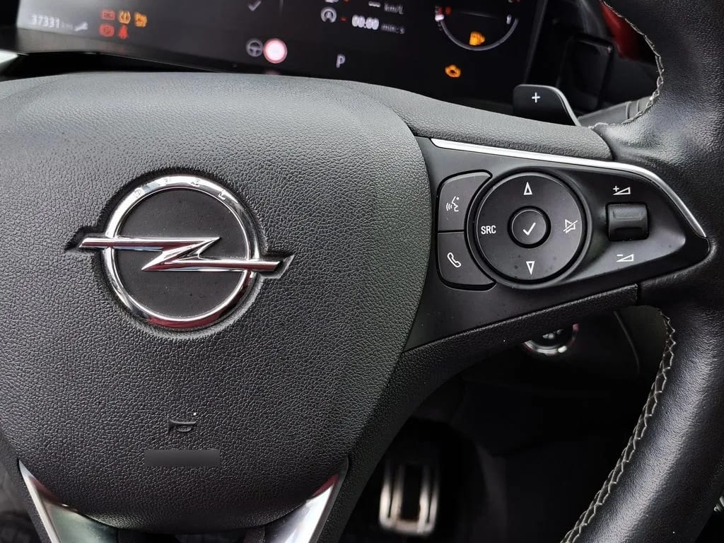 Opel Grandland 1.2t Ultimate 4x2 At 5p año 2023
