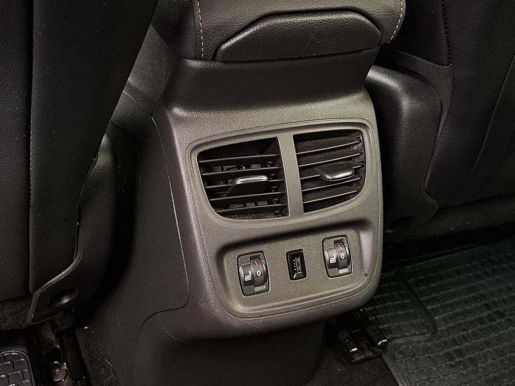Opel Grandland 1.2t Ultimate 4x2 At 5p año 2023