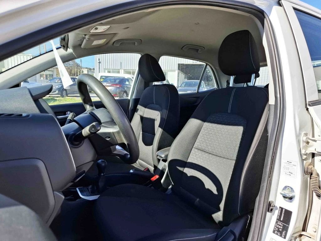 Kia Morning 1.2 Ex 4x2 Hb Abs Ac 5mt 5p año 2023