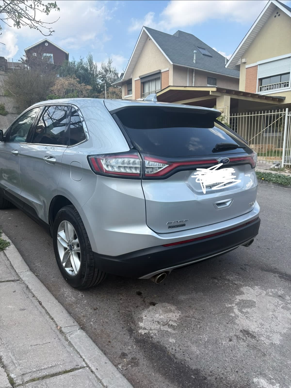 FORD EDGE 3.5 Titanium At año 2018
