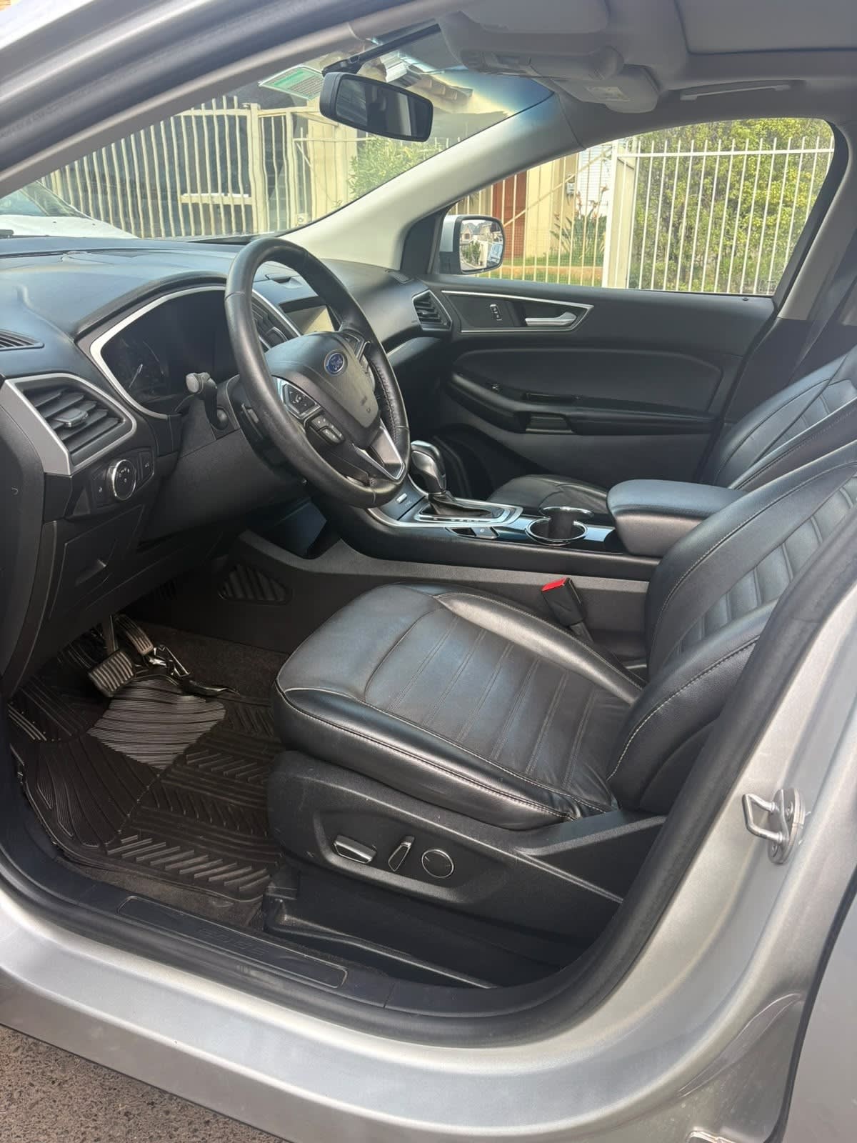 FORD EDGE 3.5 Titanium At año 2018