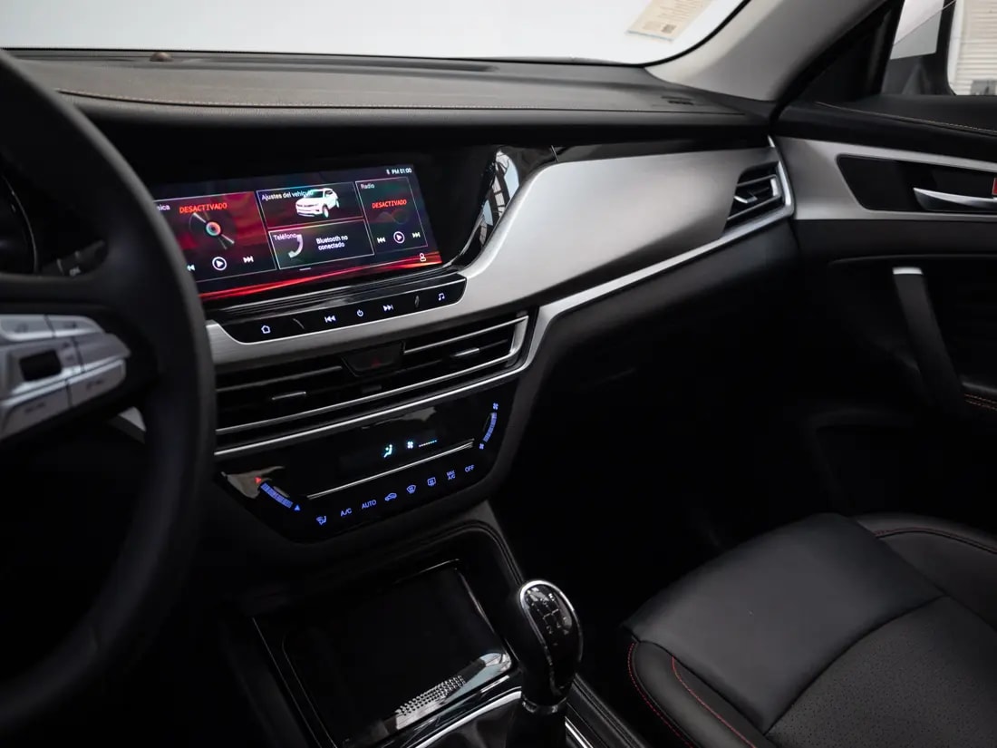 Geely Coolray 1.5 Exclusive 7dct At año 2024