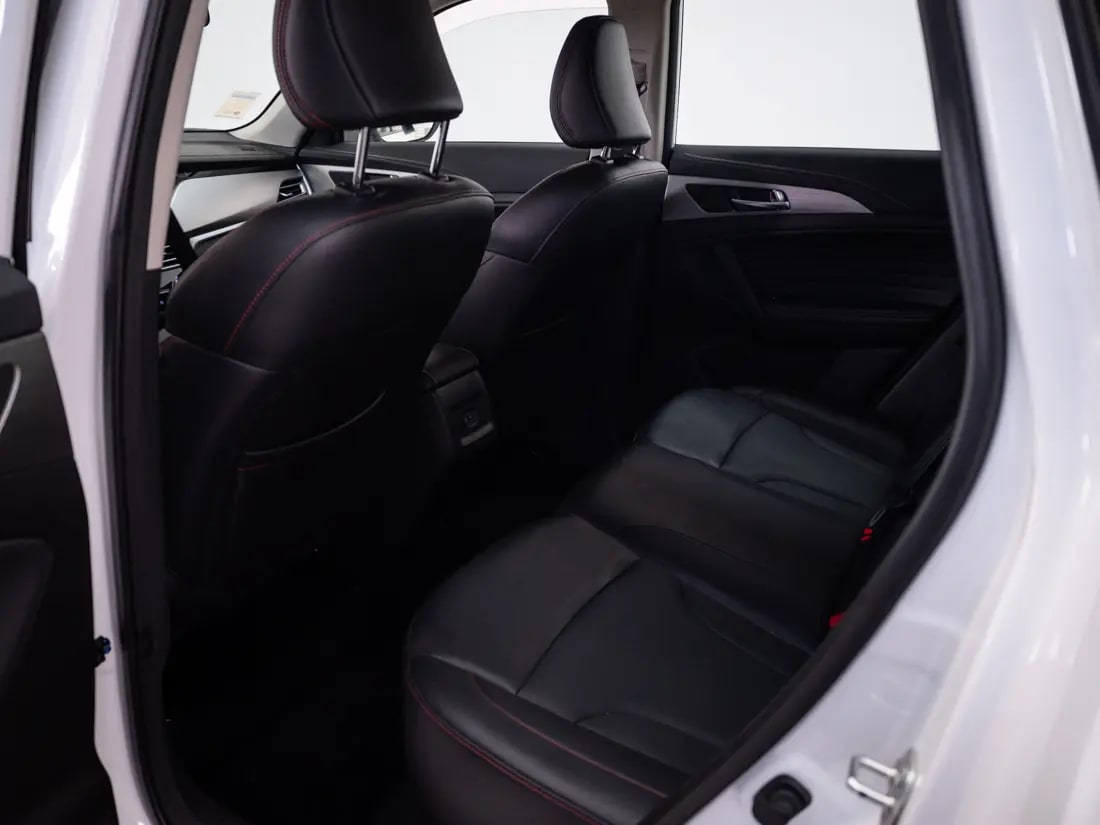 Geely Coolray 1.5 Exclusive 7dct At año 2024