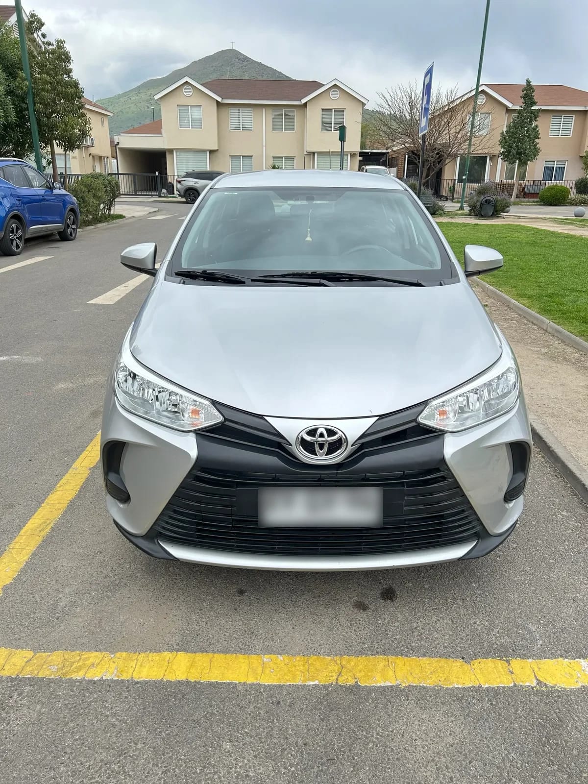 TOYOTA YARIS 1.5 Sedan Gli E At año 2022