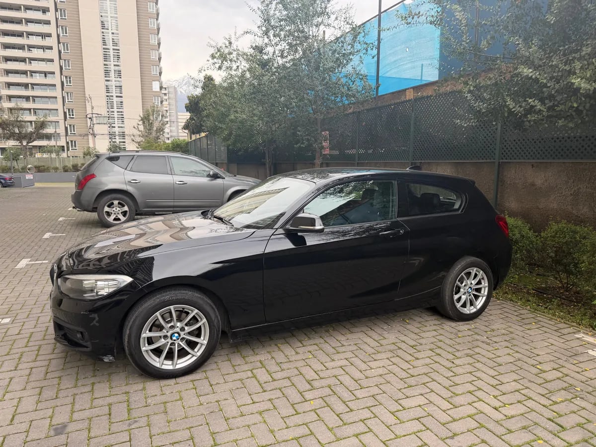 BMW 118 Otra año 2017