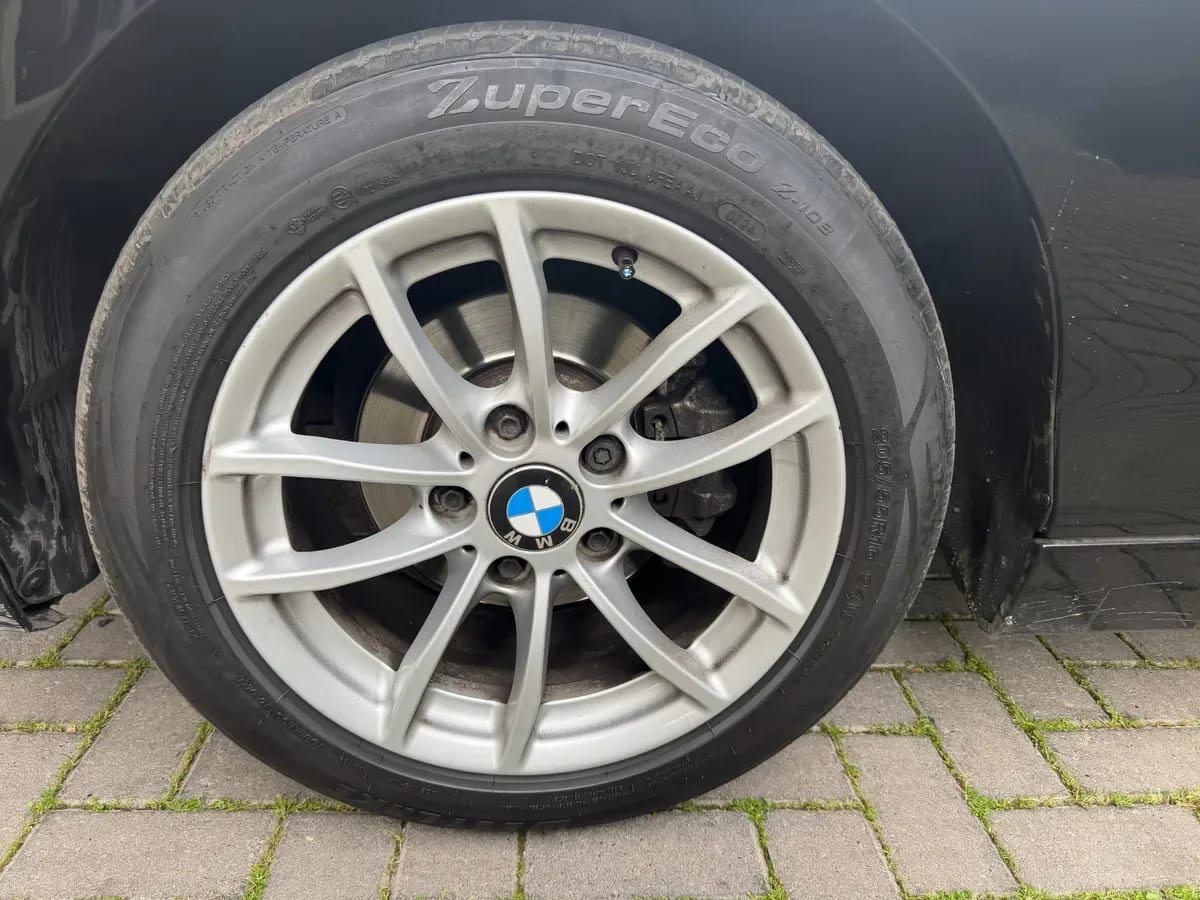 BMW 118 Otra año 2017