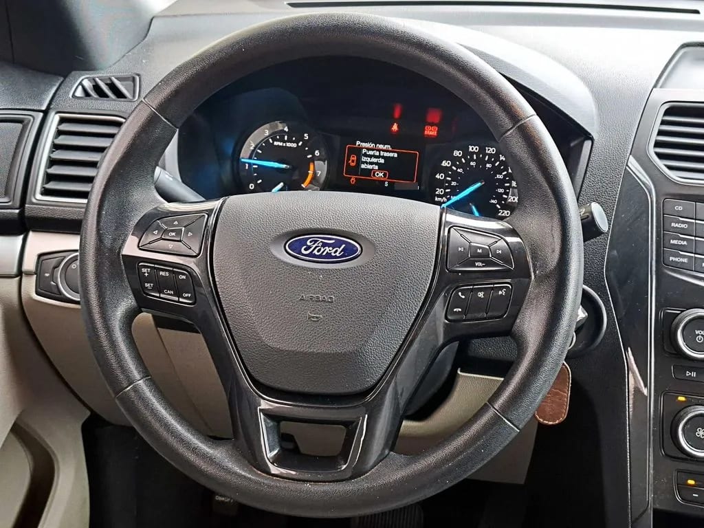 Ford Explorer 2.3 Ecoboost 4x2 At 5p año 2018
