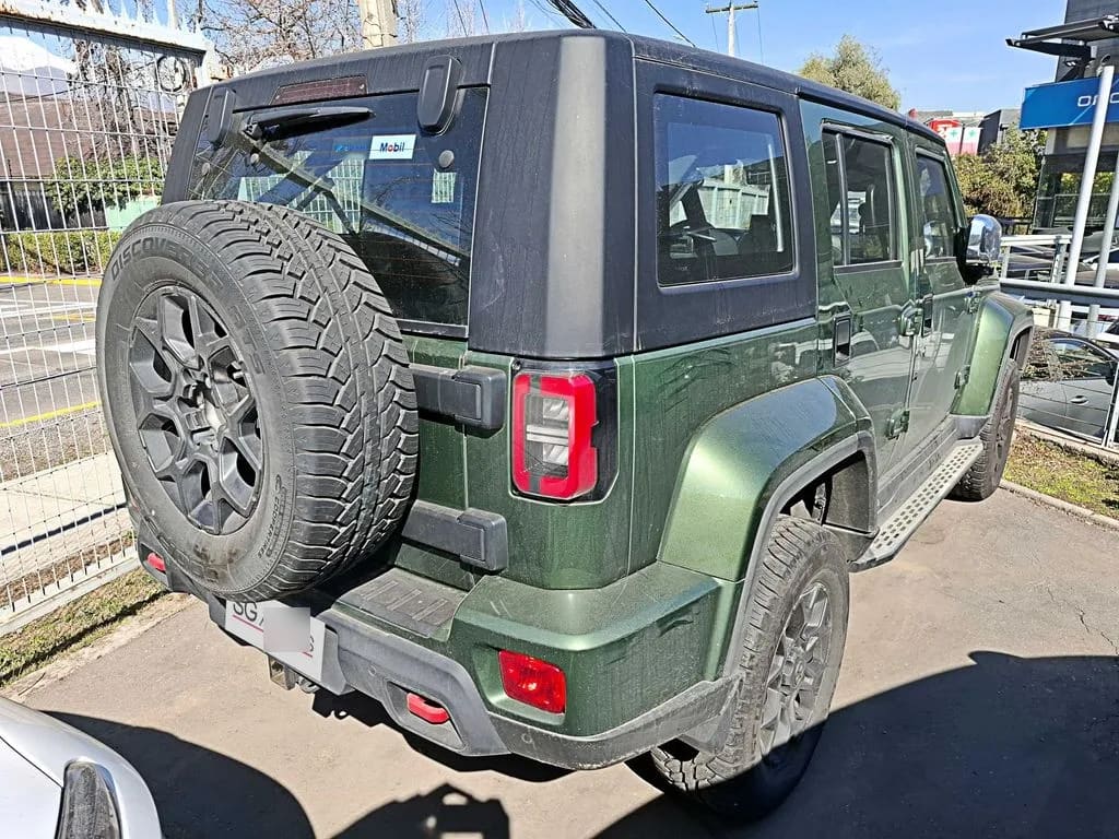 BAIC Bj40 2.0 Elite 4x2 At 5p año 2024