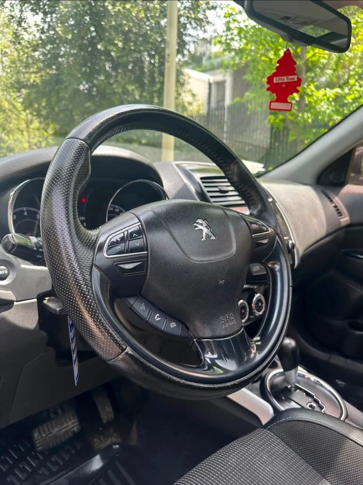 PEUGEOT 4008 2.0 Feline 150hp At 4x4 año 2015
