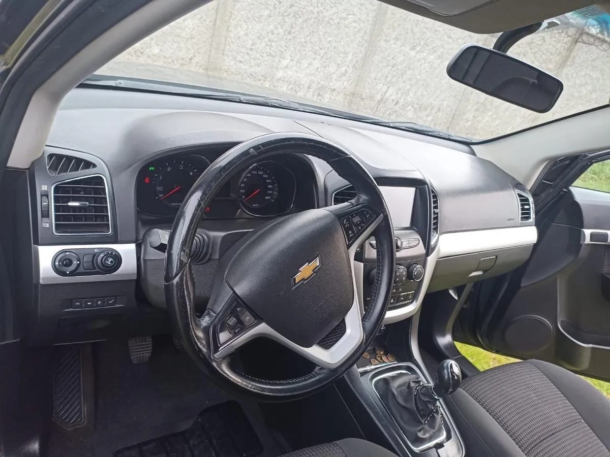 CHEVROLET CAPTIVA 2.2 Ls Fwd 6mt Diesel año 2018