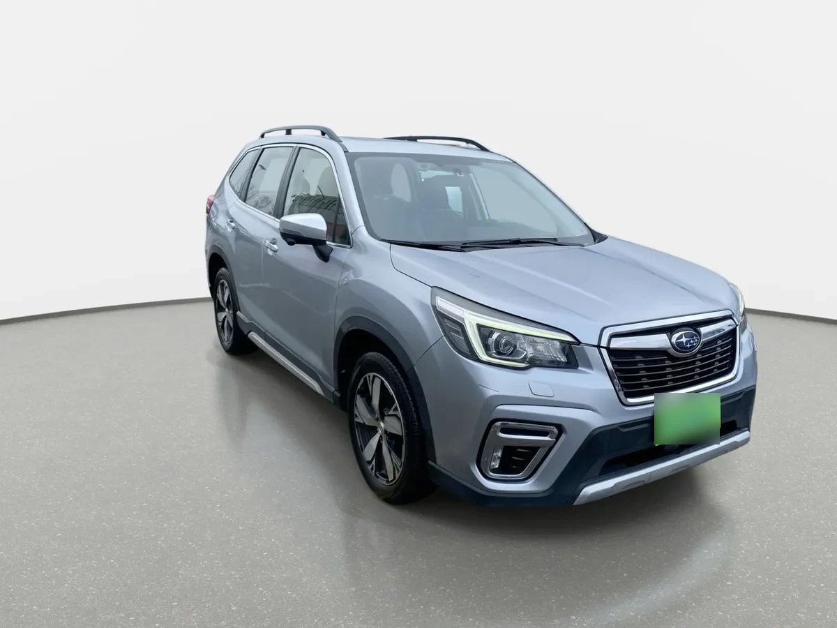Subaru Forester 2.5i Limited Eyesight Awd At 5p año 2021