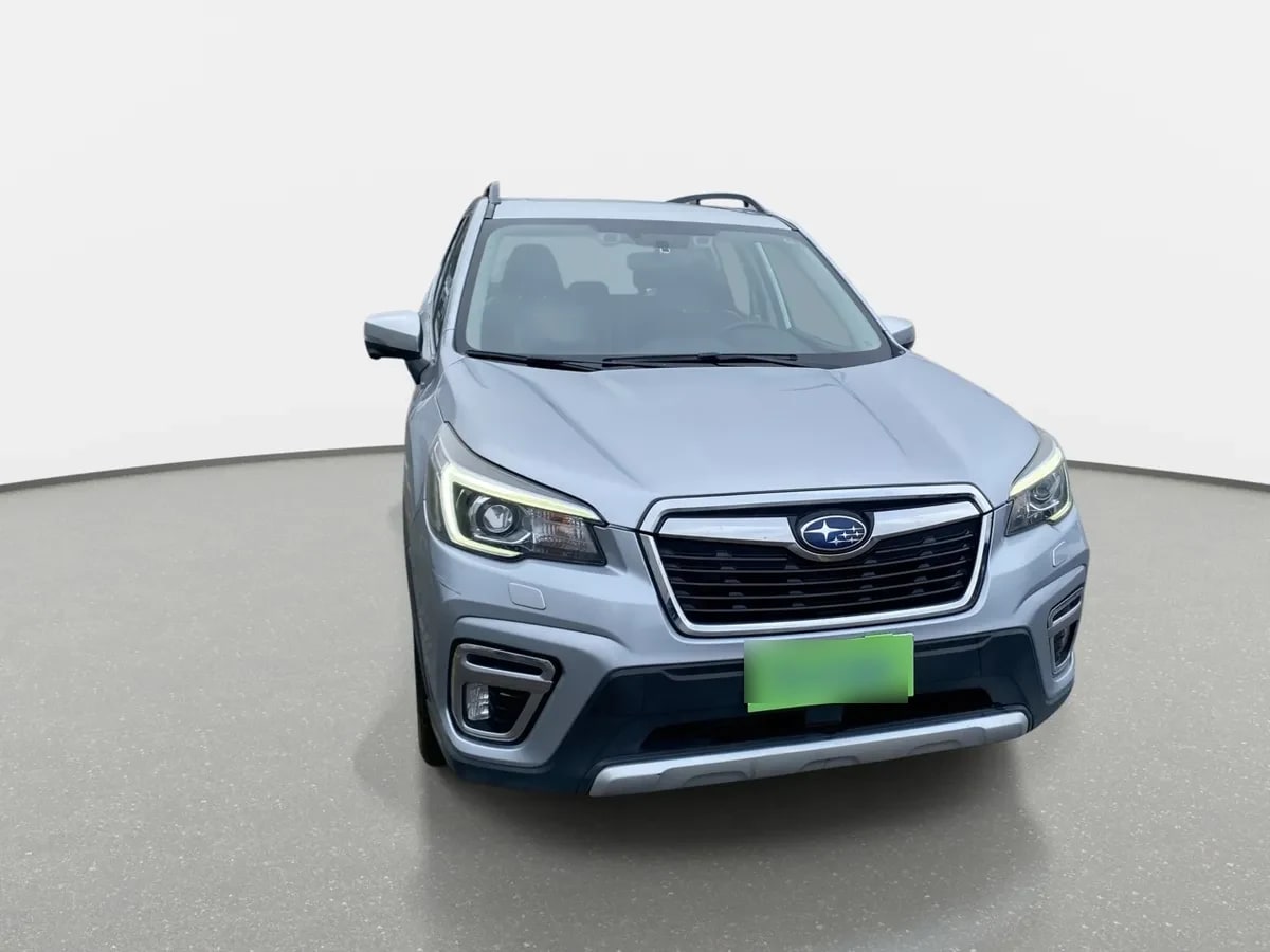 Subaru Forester 2.5i Limited Eyesight Awd At 5p año 2021