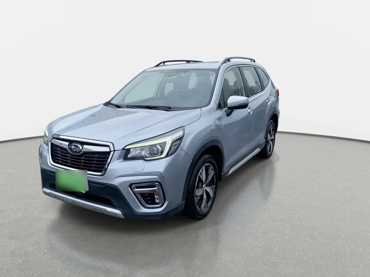 Subaru Forester 2.5i Limited Eyesight Awd At 5p año 2021
