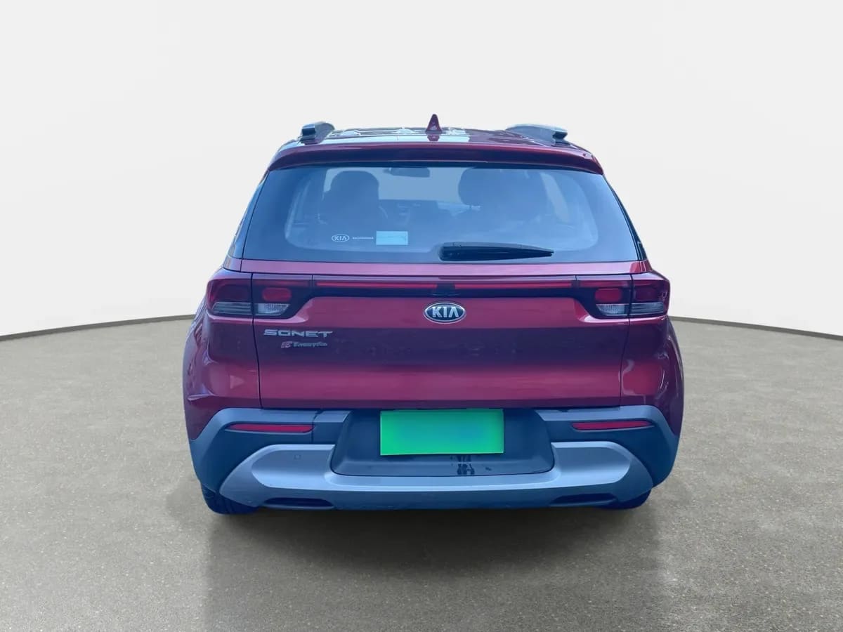 Kia Sonet 1.5 Ex 4x2 6mt 5p año 2021