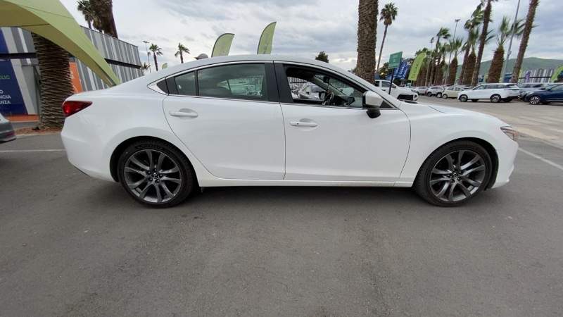 Mazda 6 2.2 Gt Diesel 4x2 Gps 6at 4p año 2017