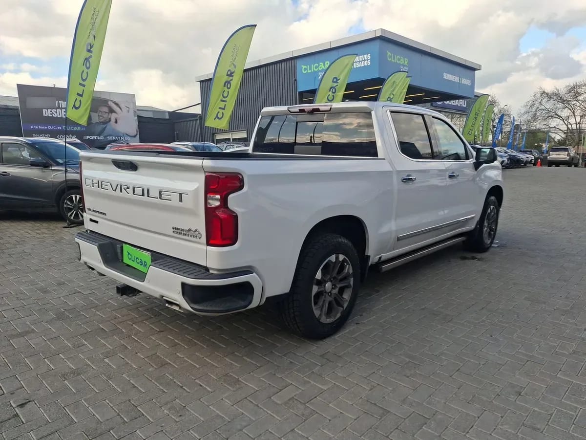 Chevrolet Silverado 3.0 High Country 4x4 At 4p año 2023