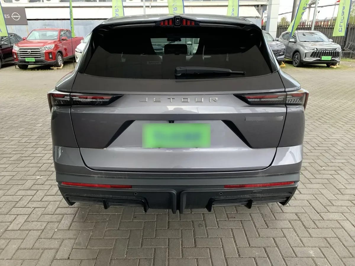 Jetour Dashing 1.6t Gdi Limited 4x2 Dct At 5p año 2026