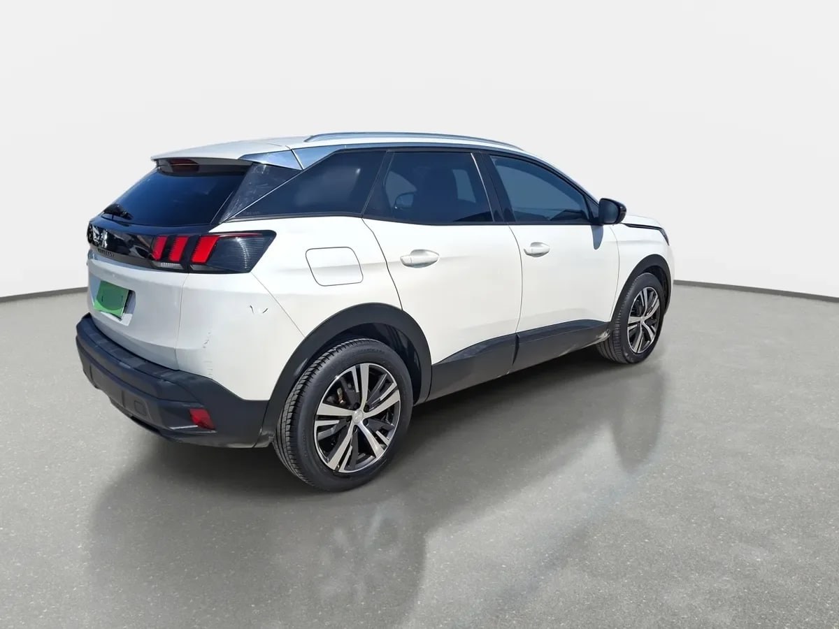 Peugeot 3008 1.2 Active Pack Puretech 130 4x2 Mt6 5p año 2024