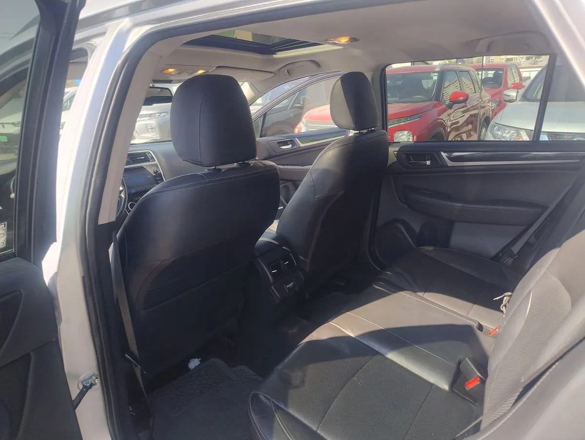 Subaru Outback 2.0 Diesel Limited Awd Cvt At 5p año 2019