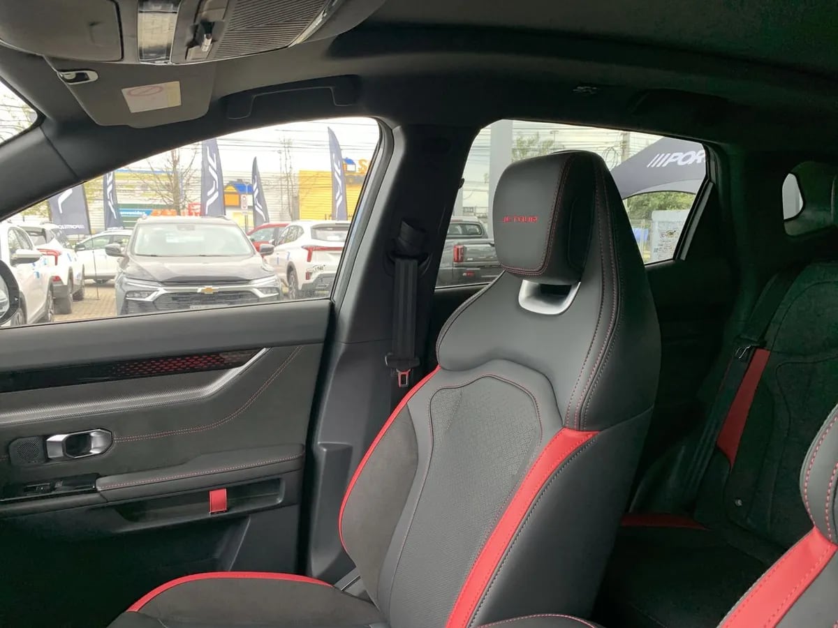 Jetour Dashing 1.6t Gdi Limited 4x2 Dct At 5p año 2026