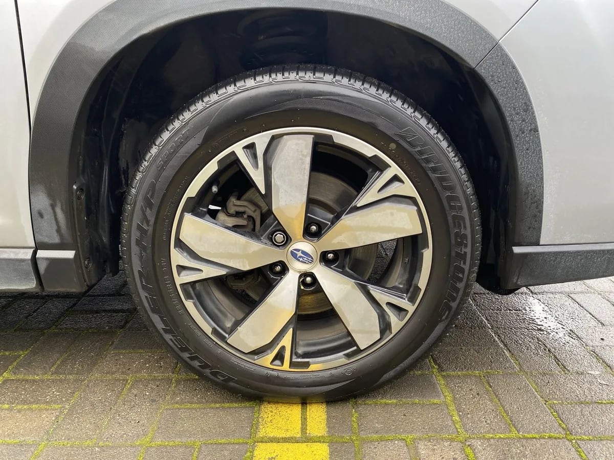 Subaru Forester 2.5i Limited Eyesight Awd At 5p año 2021