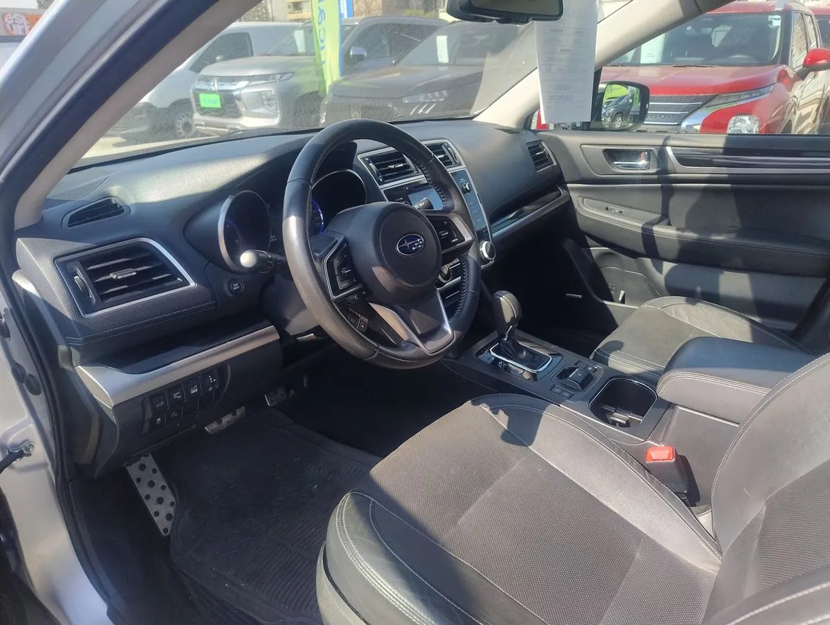Subaru Outback 2.0 Diesel Limited Awd Cvt At 5p año 2019