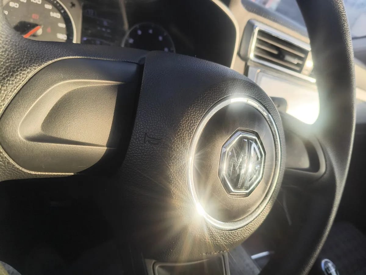 MG Mg Zs 1.5 Std 4x2 Mt 5p año 2022