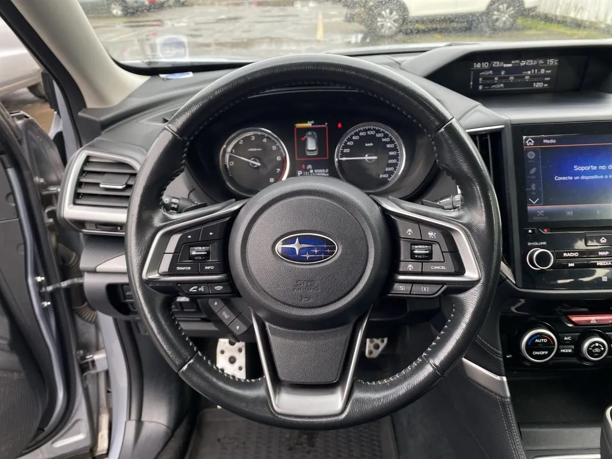 Subaru Forester 2.5i Limited Eyesight Awd At 5p año 2021