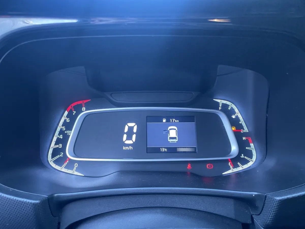 Kia Sonet 1.5 Ex 4x2 6mt 5p año 2021