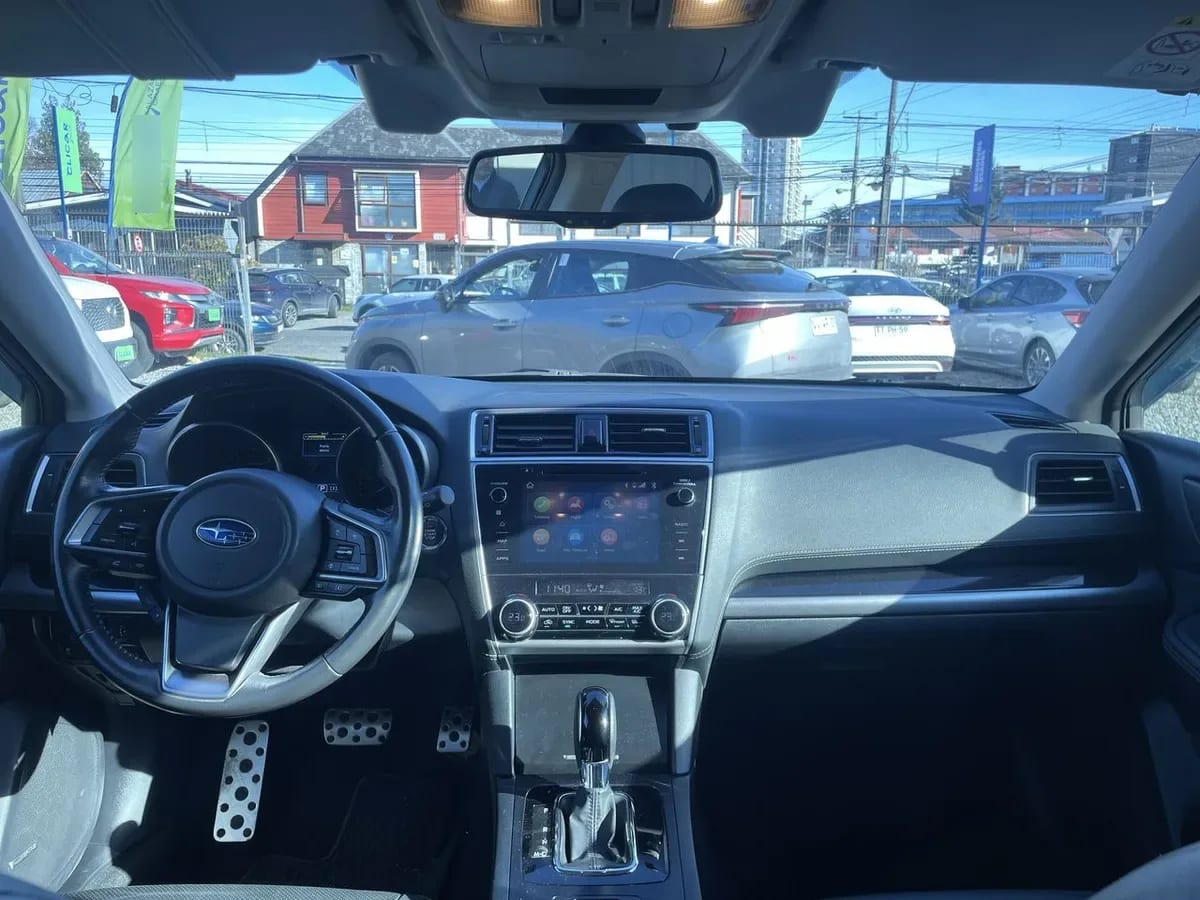 Subaru Outback 2.5i Limited Eyesight Awd Cvt At 5p año 2021