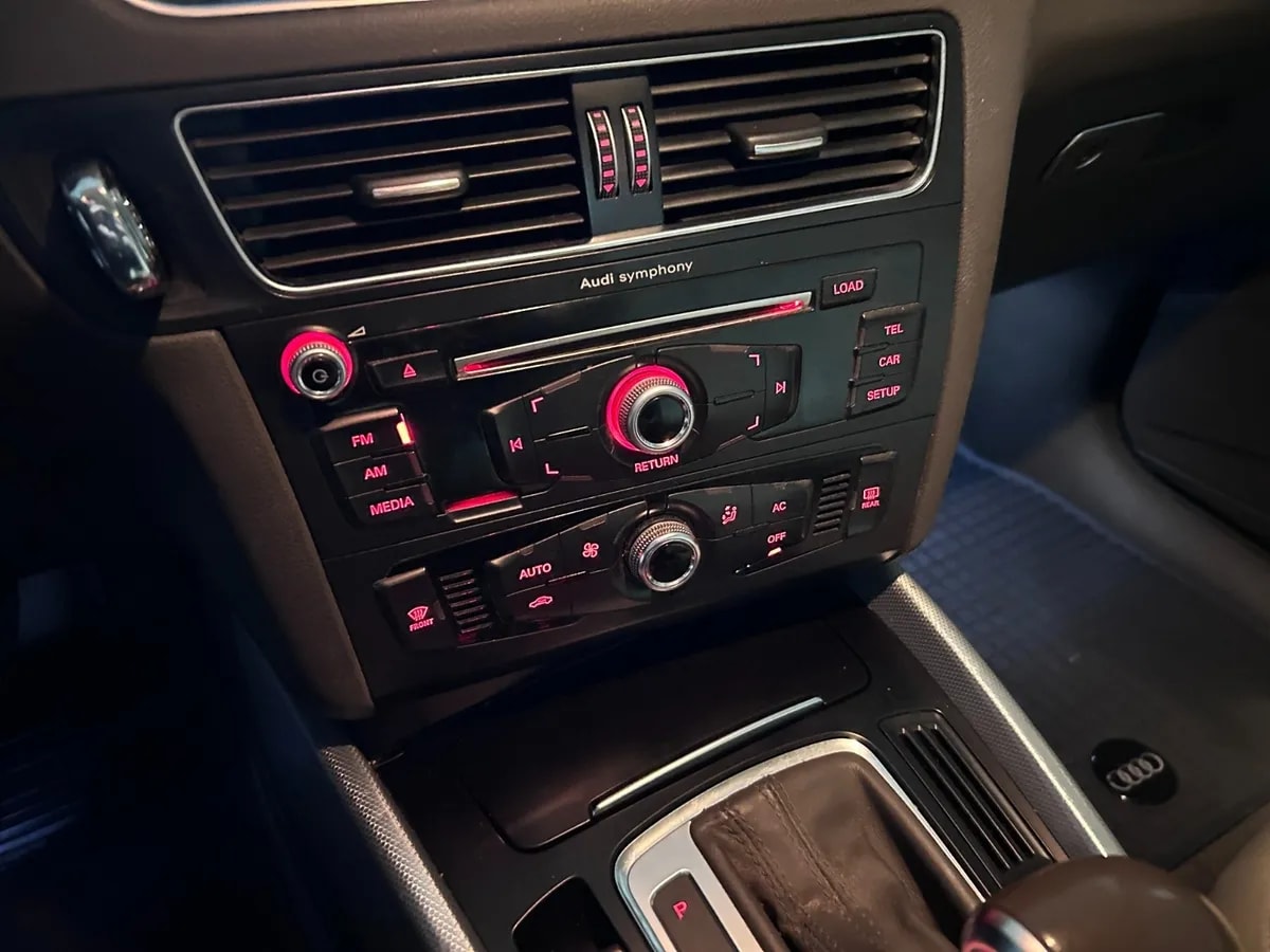 AUDI Q5 2.0 Tfsi Attraction Quattro Tiptronic At 4x4 año 2014