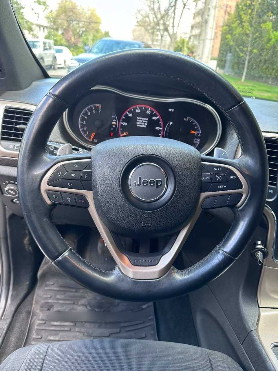 JEEP GRAND CHEROKEE 3.6 Limited Lx Tech At 4x4 año 2014