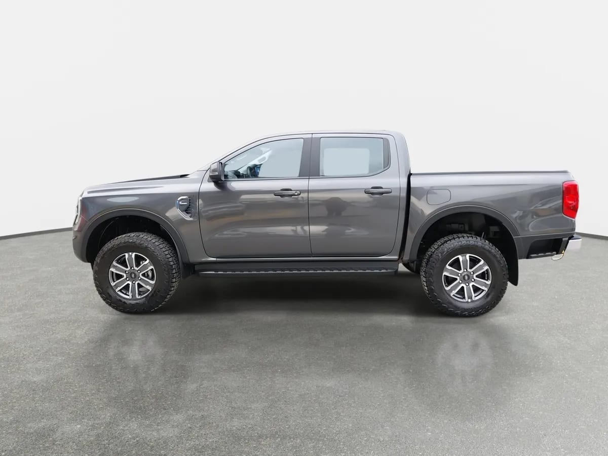 Ford Ranger 2.0 Xlt Diesel 4x2 Dob. Cab. At 4p año 2025