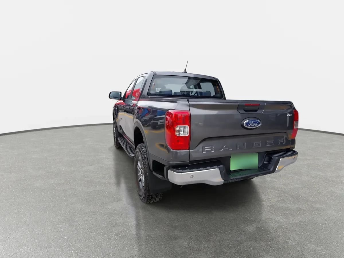Ford Ranger 2.0 Xlt Diesel 4x2 Dob. Cab. At 4p año 2025