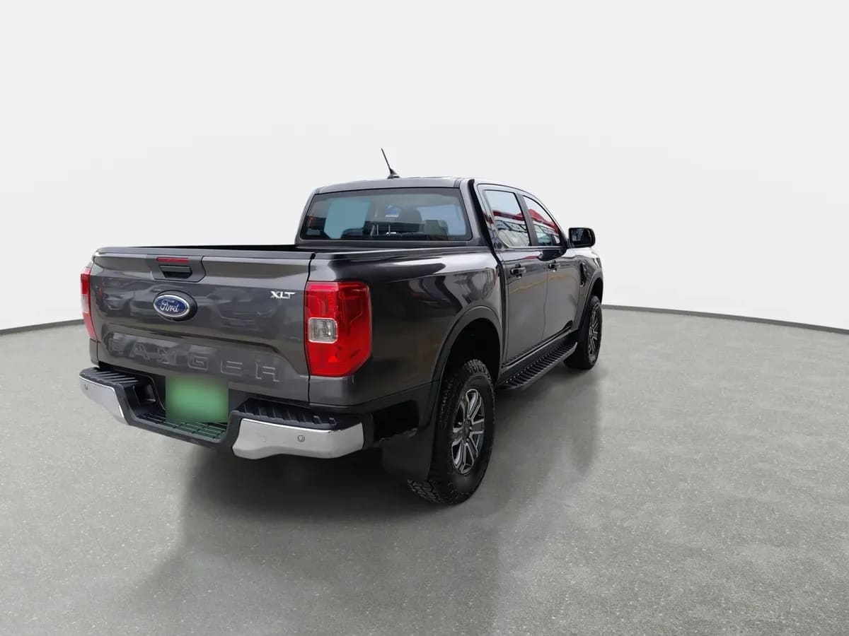 Ford Ranger 2.0 Xlt Diesel 4x2 Dob. Cab. At 4p año 2025