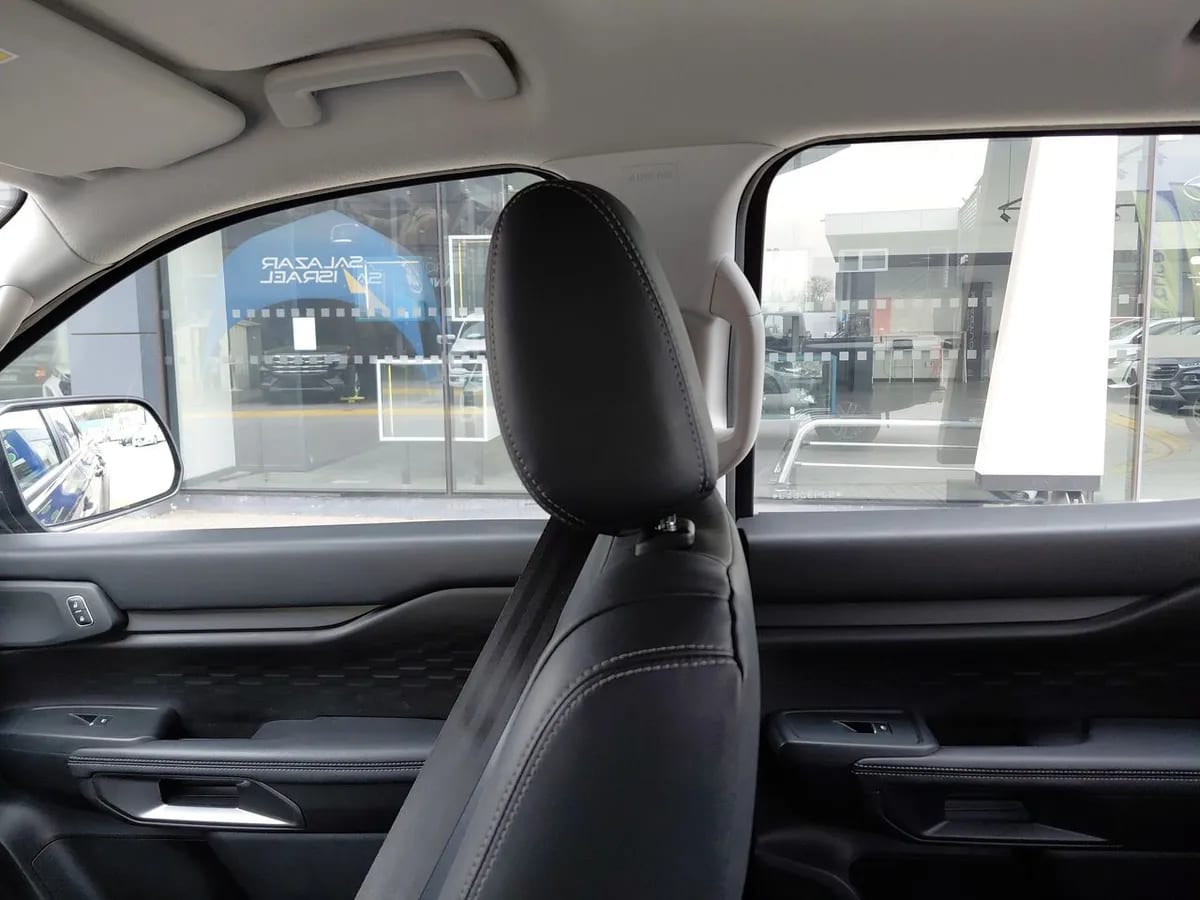 Ford Ranger 2.0 Xlt Diesel 4x2 Dob. Cab. At 4p año 2025