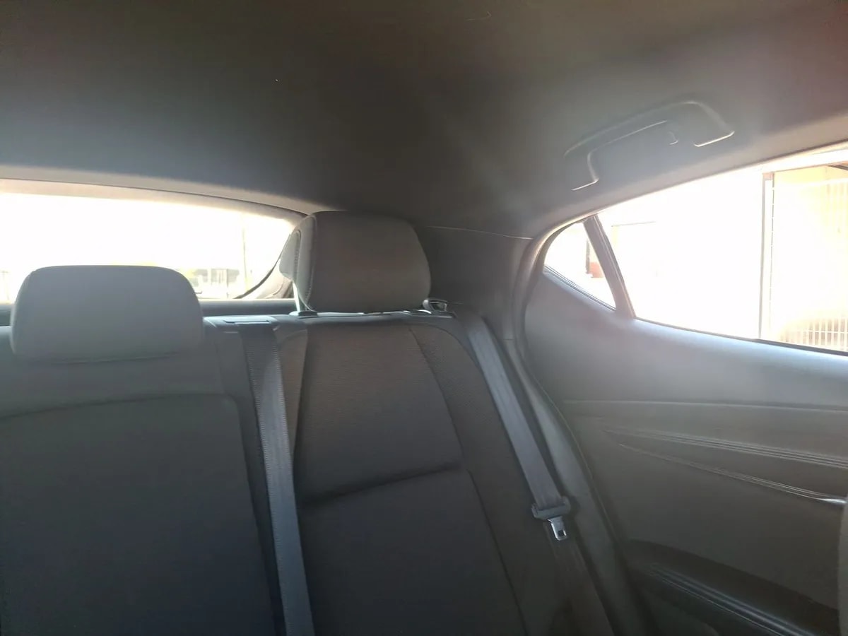Mazda 3 2.0 V 4x2 Hb 6mt 5p año 2021