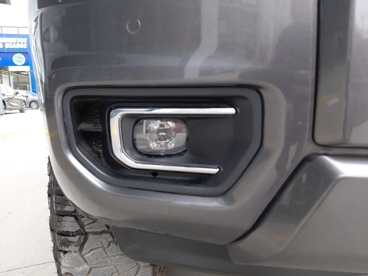 Ford Ranger 2.0 Xlt Diesel 4x2 Dob. Cab. At 4p año 2025