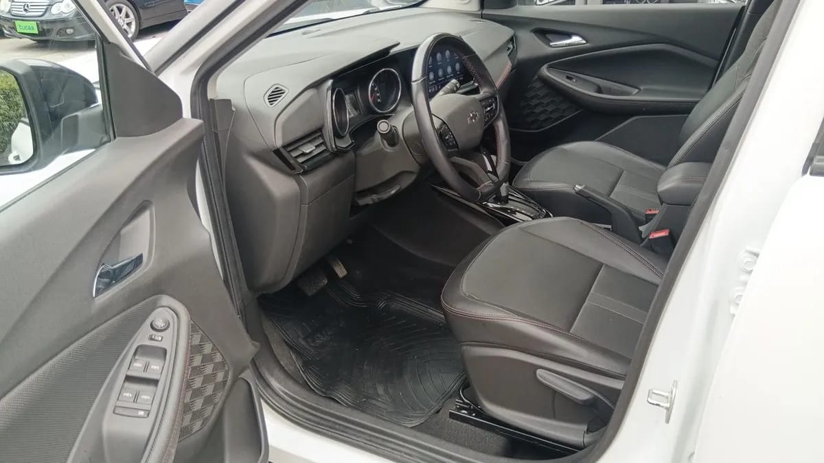 Chevrolet Montana 1.2t Rs R 4x2 At 4p año 2024
